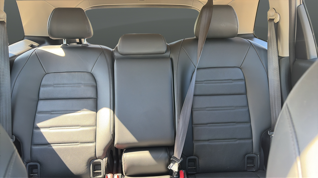 Used 2025 Urban Gray Honda EX-L image 24