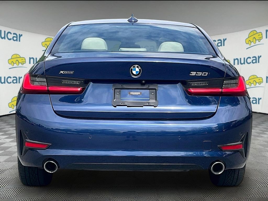 Used 2019 Blue BMW 330i xDrive image 5