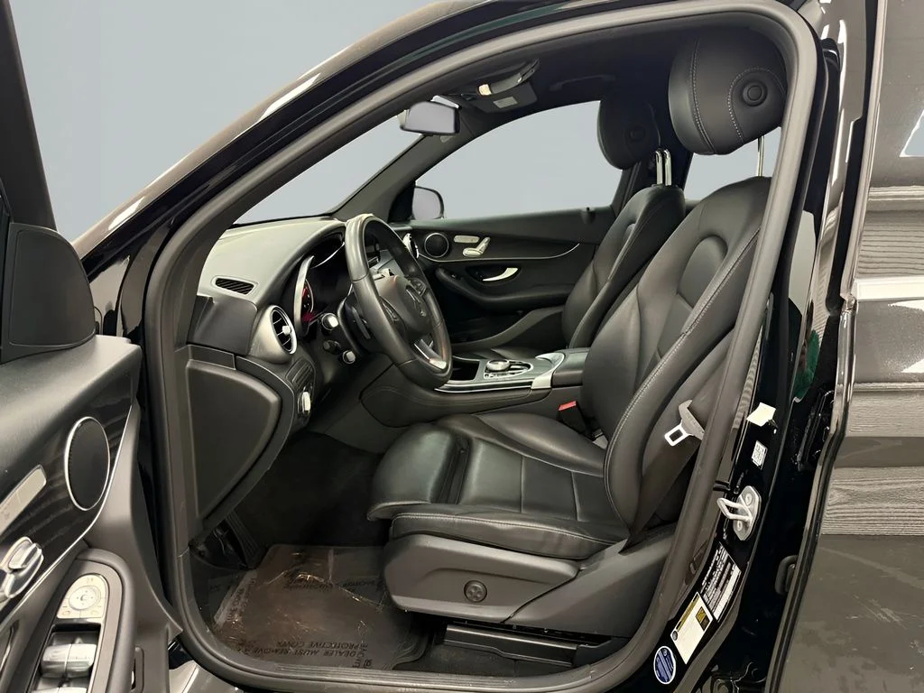 Used 2018 Black Mercedes-Benz GLC 300 image 12