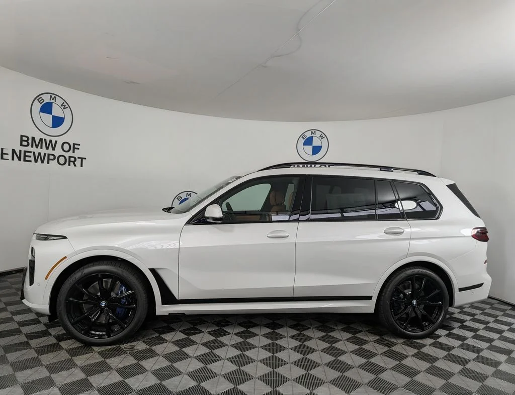 New 2027 White BMW xDrive40i image 9