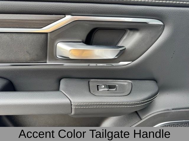 New 2026 Ivory White Tri-Coat Pearl-Coat Exterior Paint RAM Laramie image 17