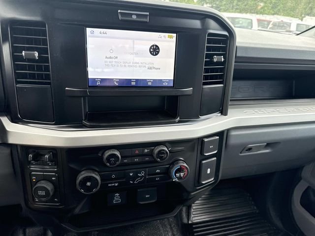 New 2026 Oxford White Ford F-250® XL image 9