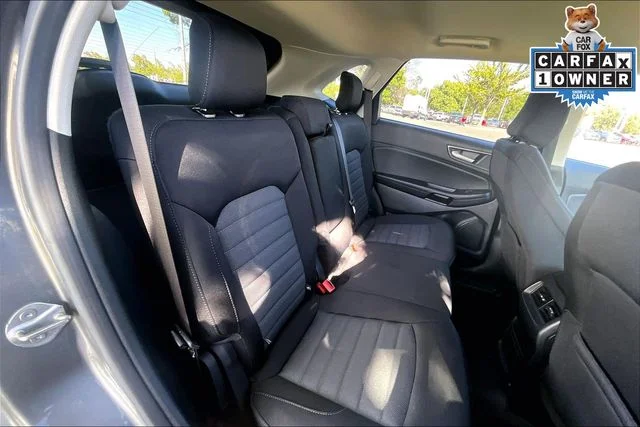 Used 2023 Gray Metallic Ford SE image 27