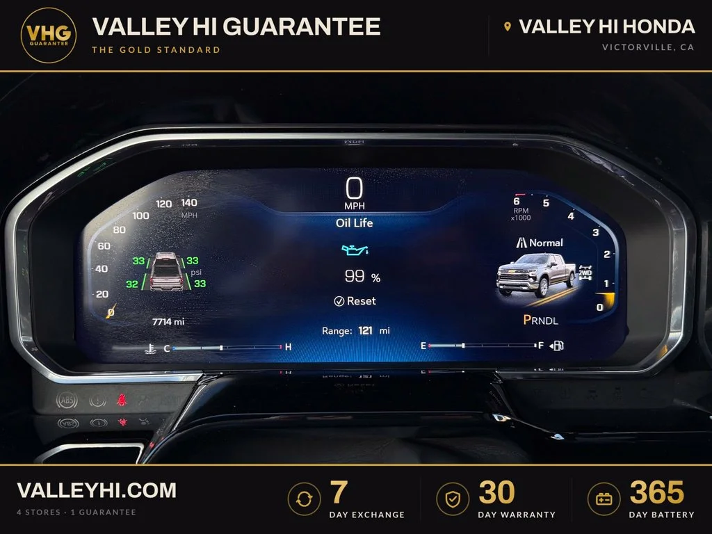 Used 2026 Summit White Chevrolet LT image 22
