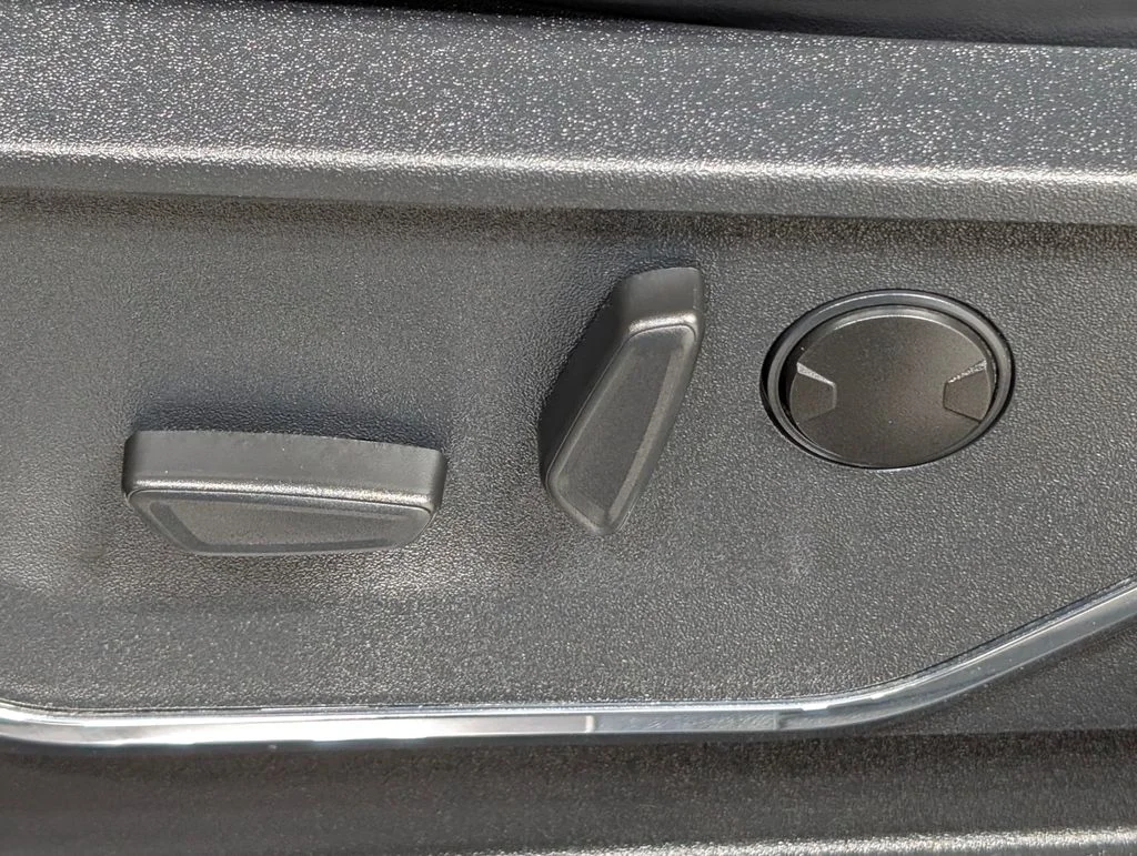 Certified Used 2023 Gray Metallic Ford Platinum image 16