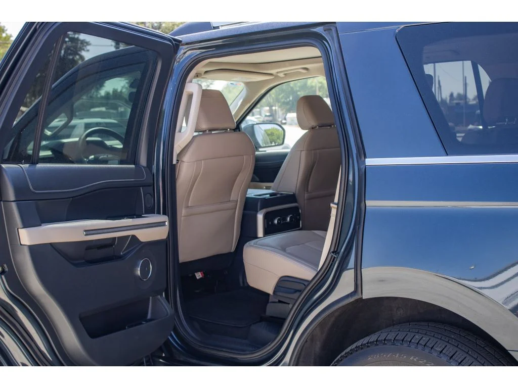 Used 2024 Stone Blue Metallic Ford Limited image 16