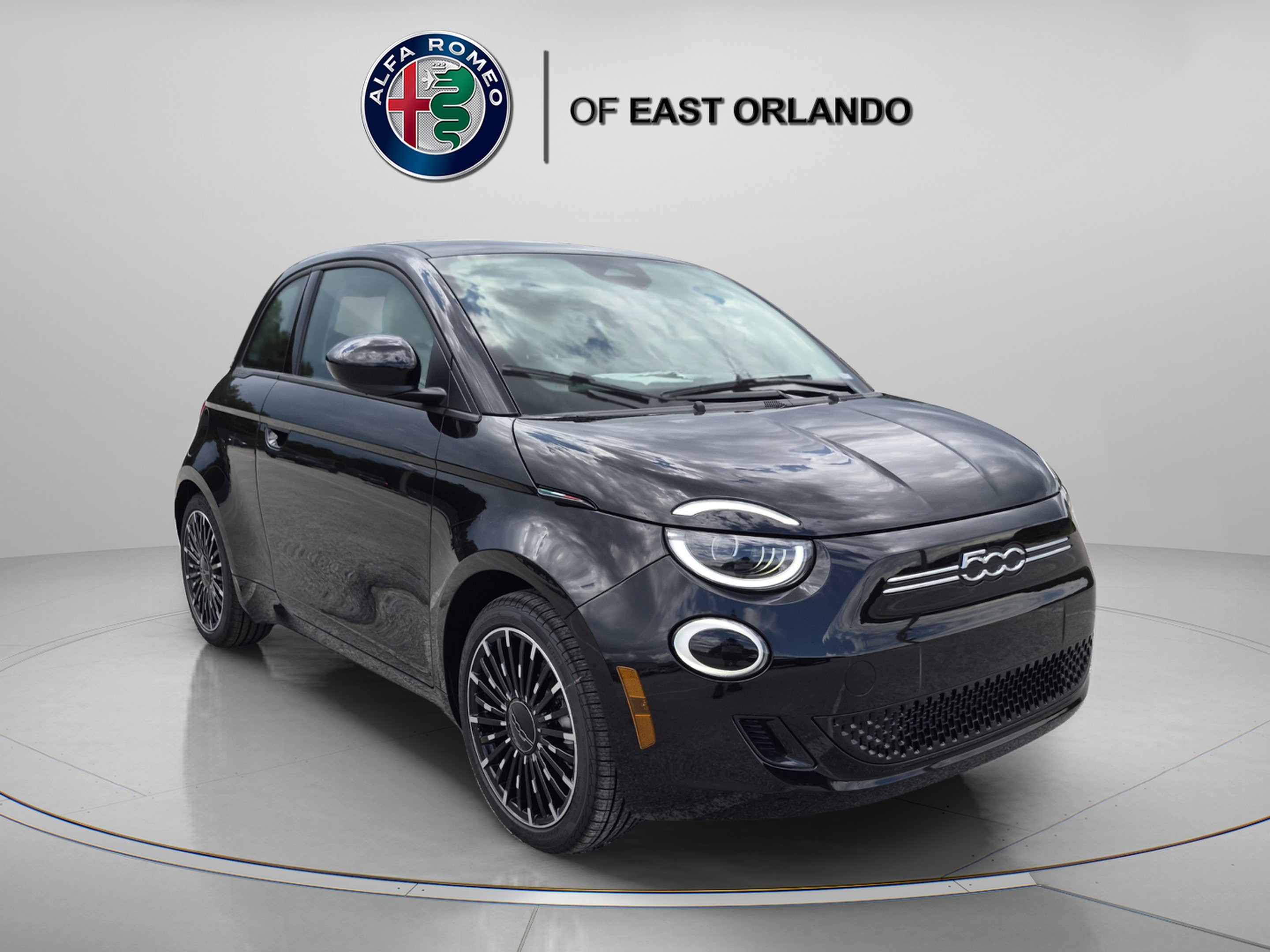 2026 FIAT 500e