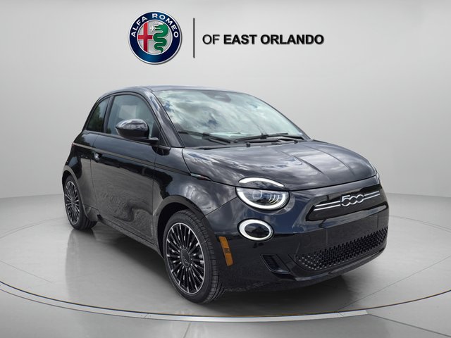 2026 FIAT 500e 