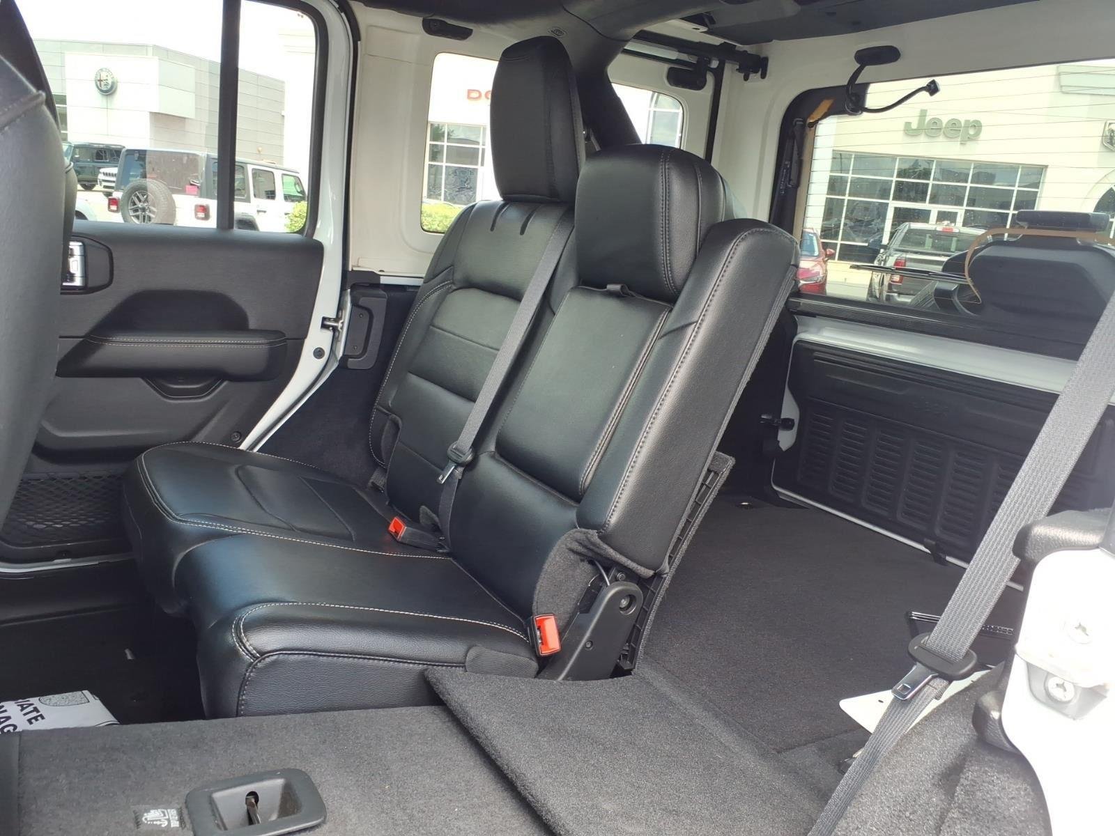 Used 2023 Bright White Clearcoat Jeep Sahara image 21