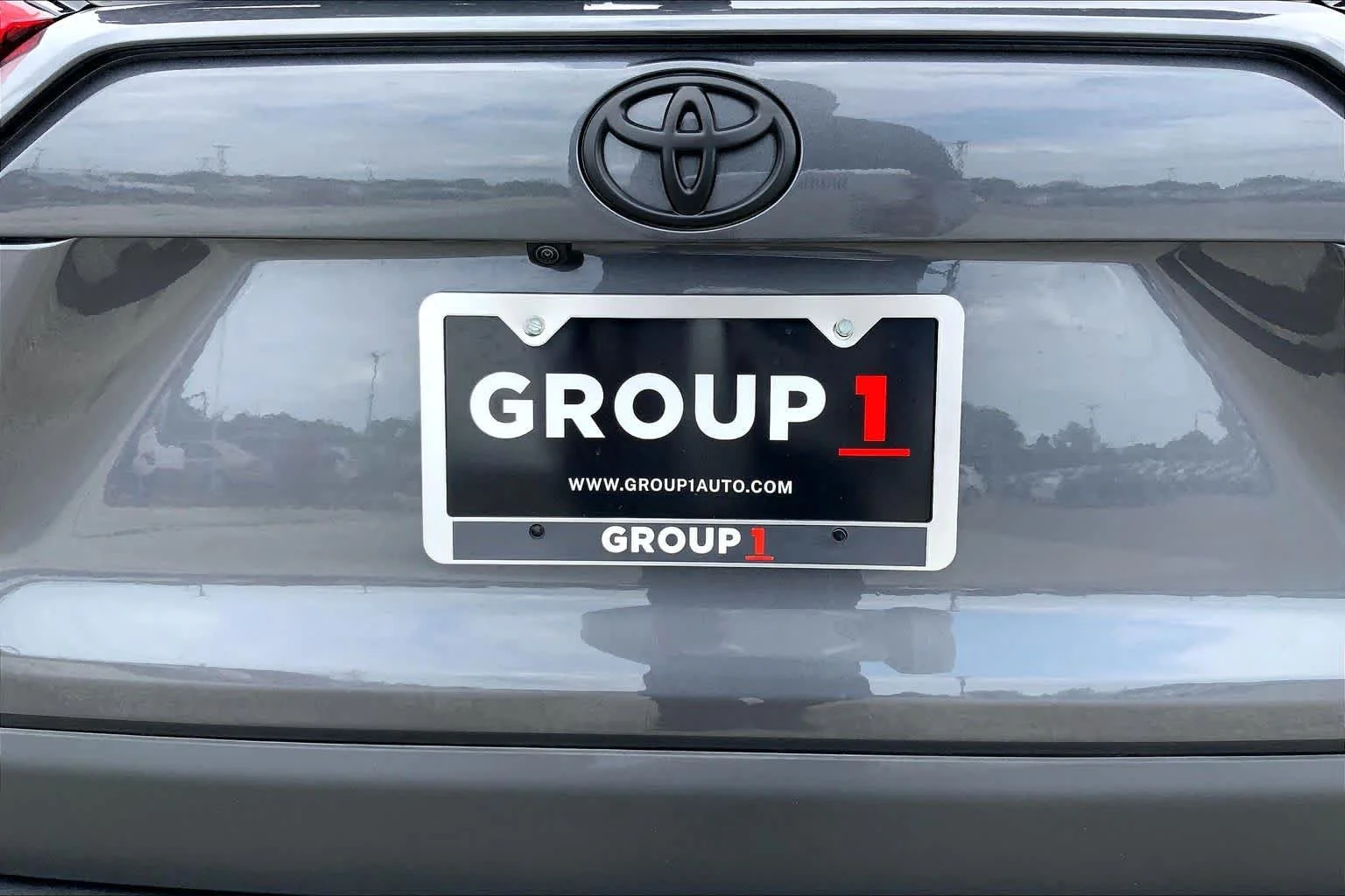 Used 2025 Magnetic Gray Metallic Toyota XLE image 10