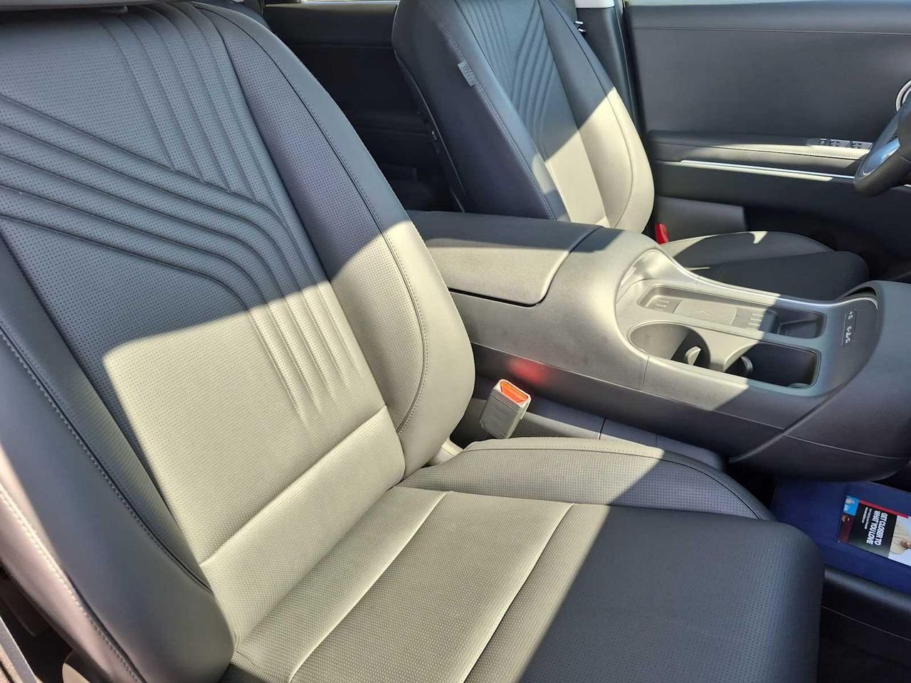 New 2026 Titan Green Hyundai SEL AWD image 21