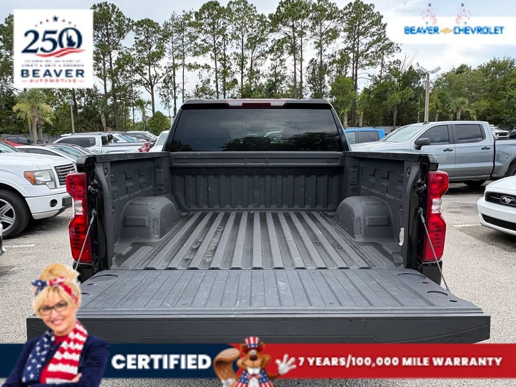 Used 2023 Black Chevrolet Custom image 11