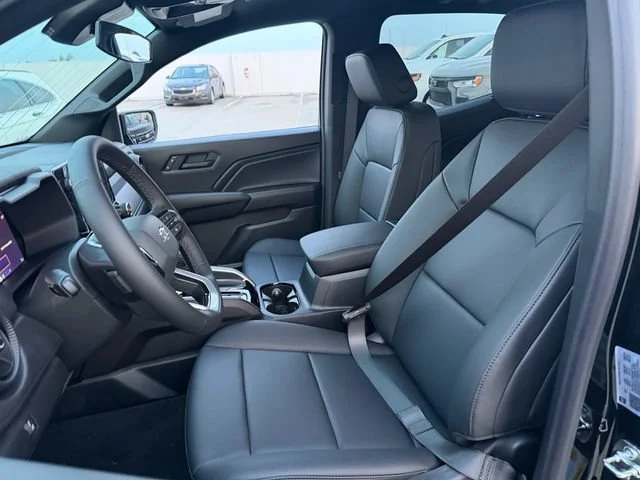 2026 Chevrolet Colorado Trail Boss - Photo 6