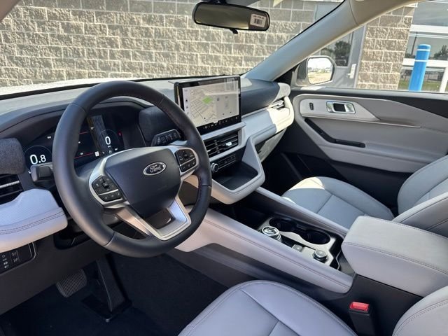 New 2026 Star White Metallic Tri-Coat Ford Active image 20