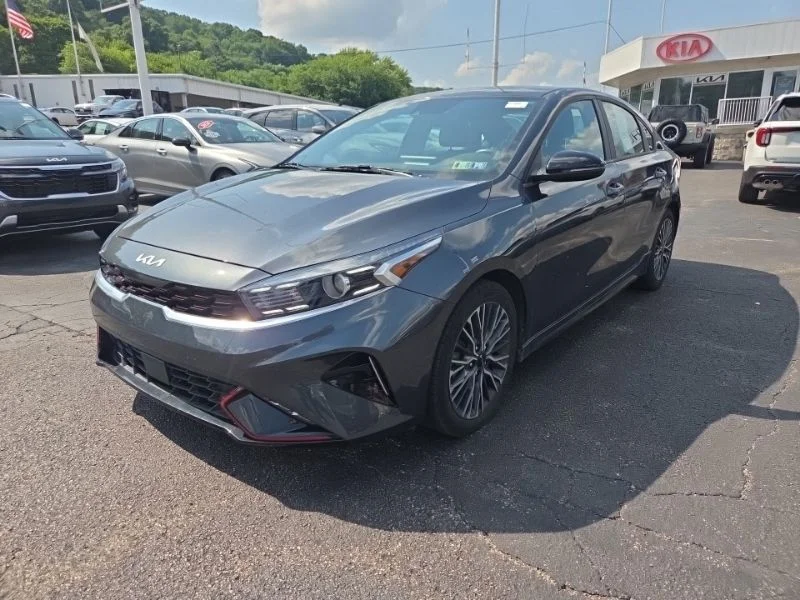 Used 2024 Gray Kia GT-Line image 3