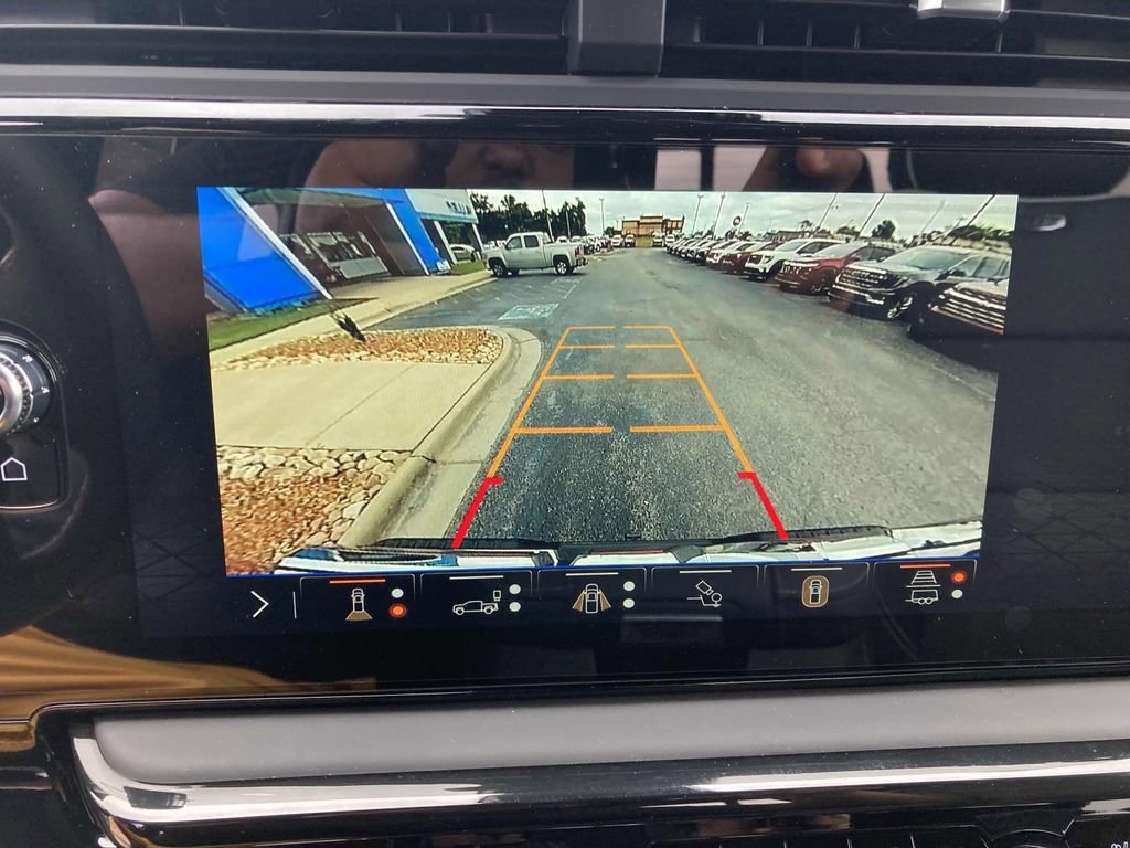 2025 GMC Sierra 1500 AT4X - Photo 19
