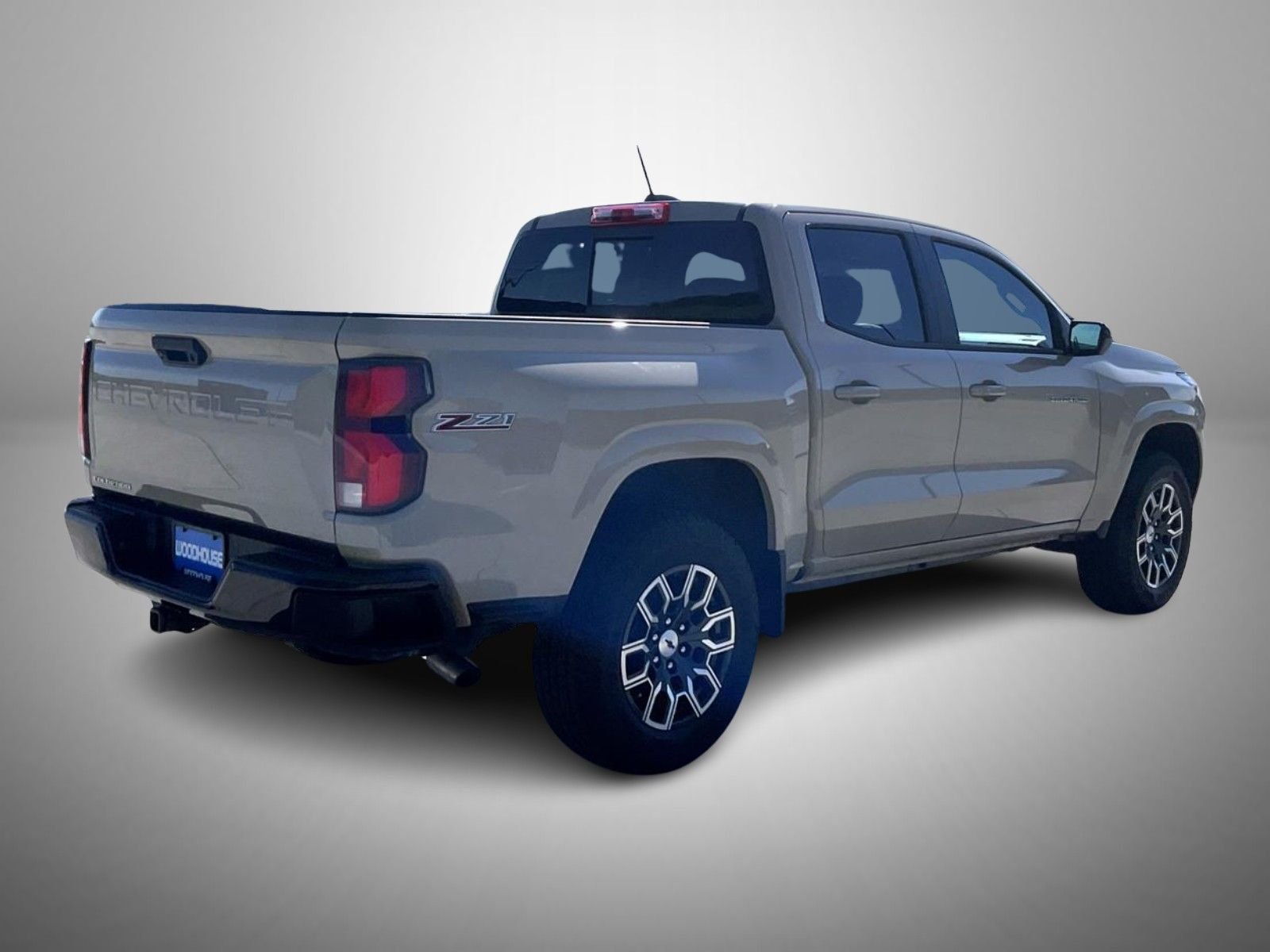Used 2023 Beige Chevrolet Z71 image 5