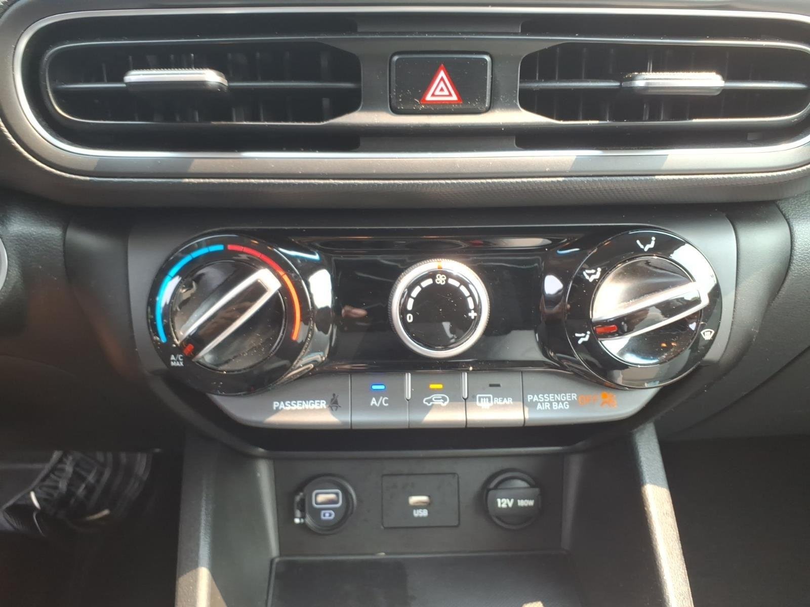 2023 Hyundai Kona SEL - Photo 27