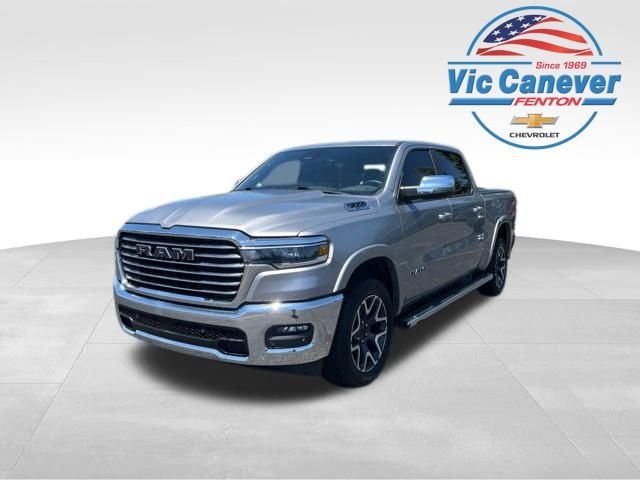 2025 RAM 1500 Laramie 4x4 Crew Cab 5'7's photo