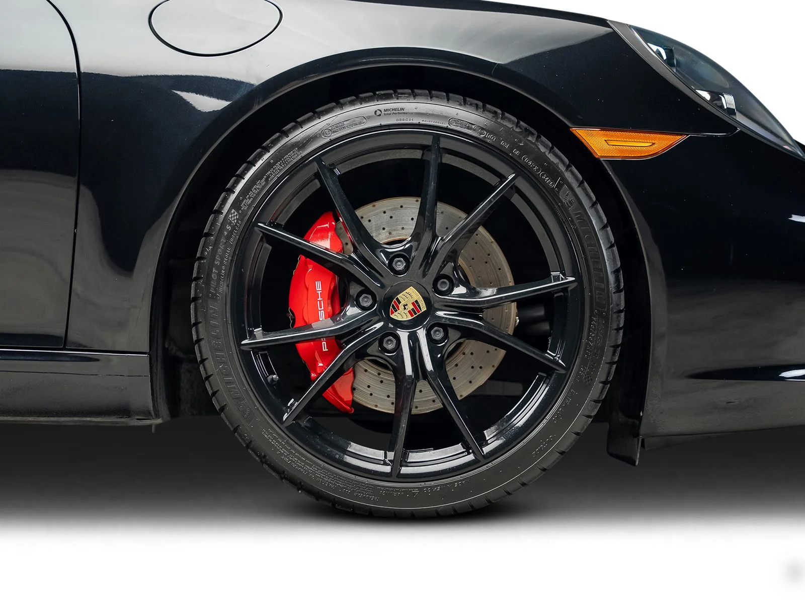 Used 2019 Black Porsche Carrera S image 29