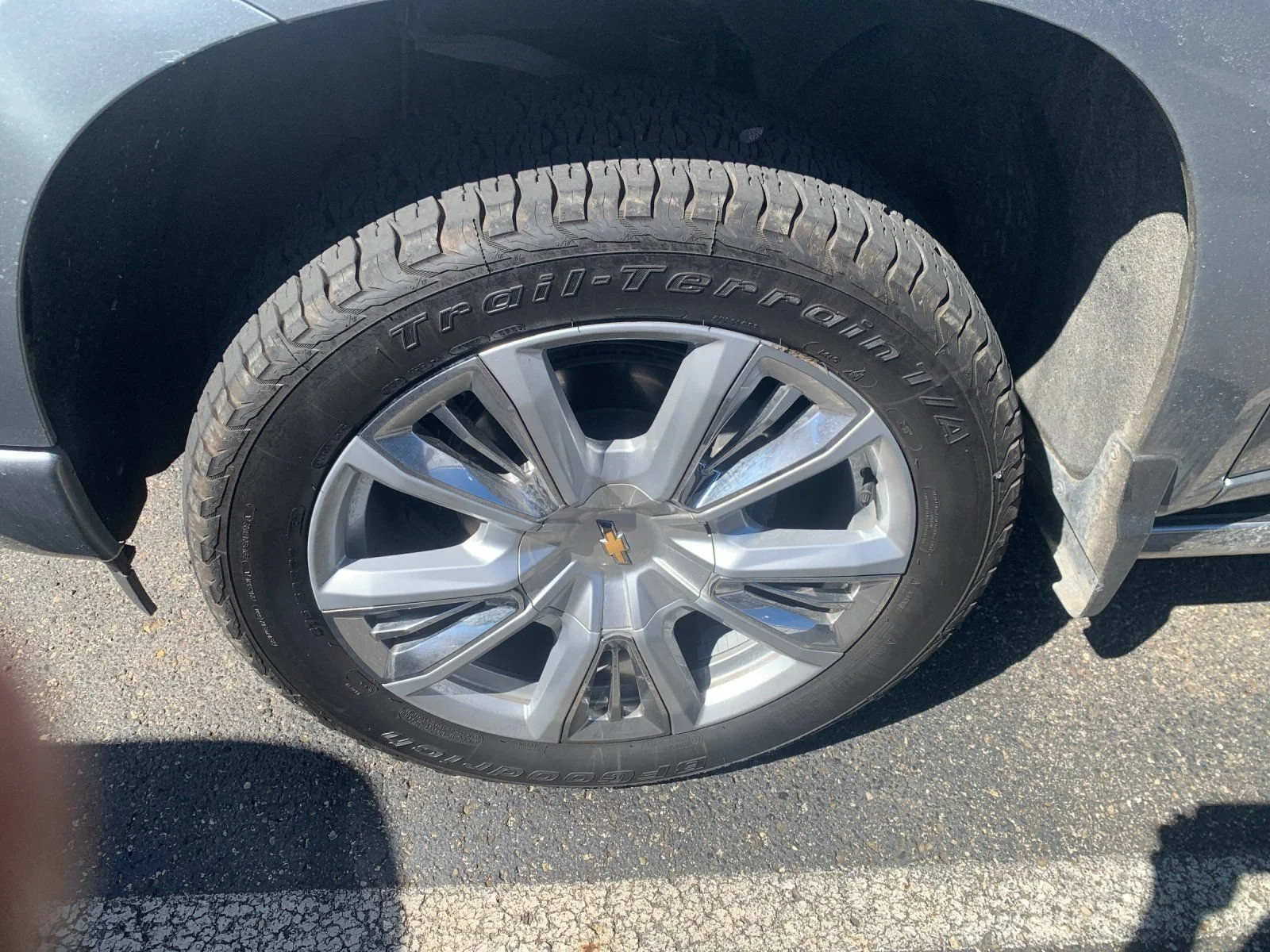 Used 2024 Sterling Gray Metallic Chevrolet High Country image 6