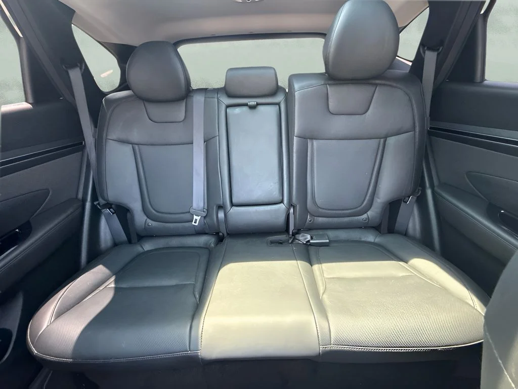 Used 2024 White Hyundai Limited image 7