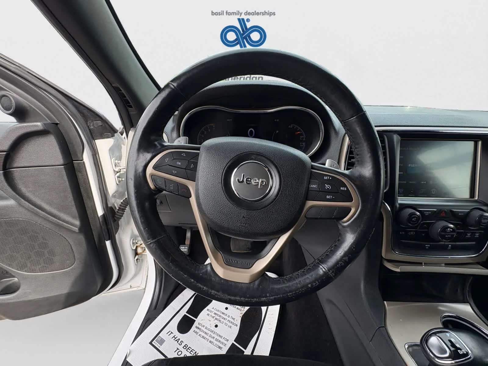 Used 2014 Bright White Clearcoat Jeep Altitude image 14