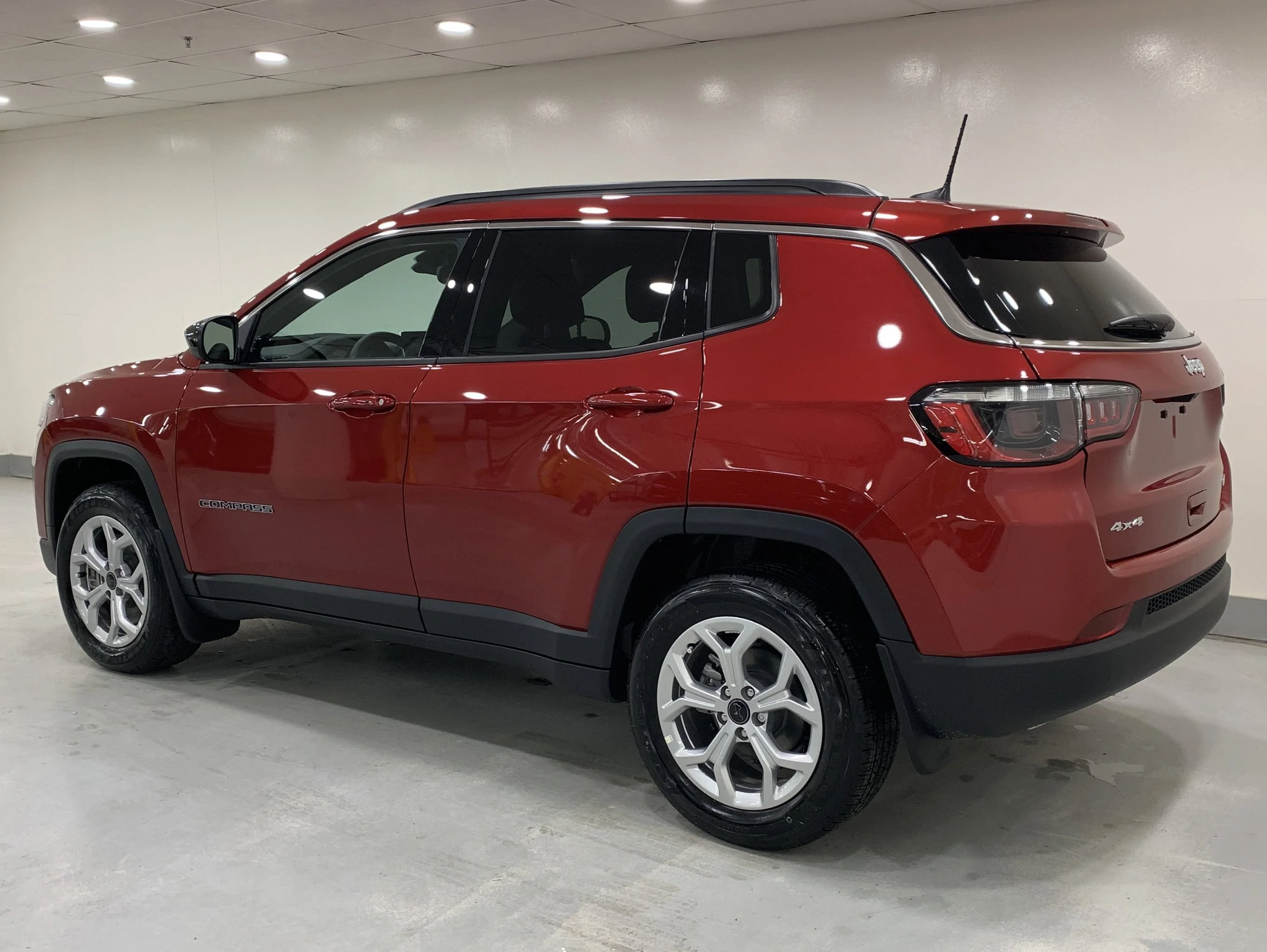 New 2025 Red Hot Pearl Jeep North image 3