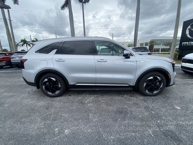 Used 2025 Kia Sorento SX Prestige with VIN KNDRMDJH8S5422479 for sale in Delray Beach, FL