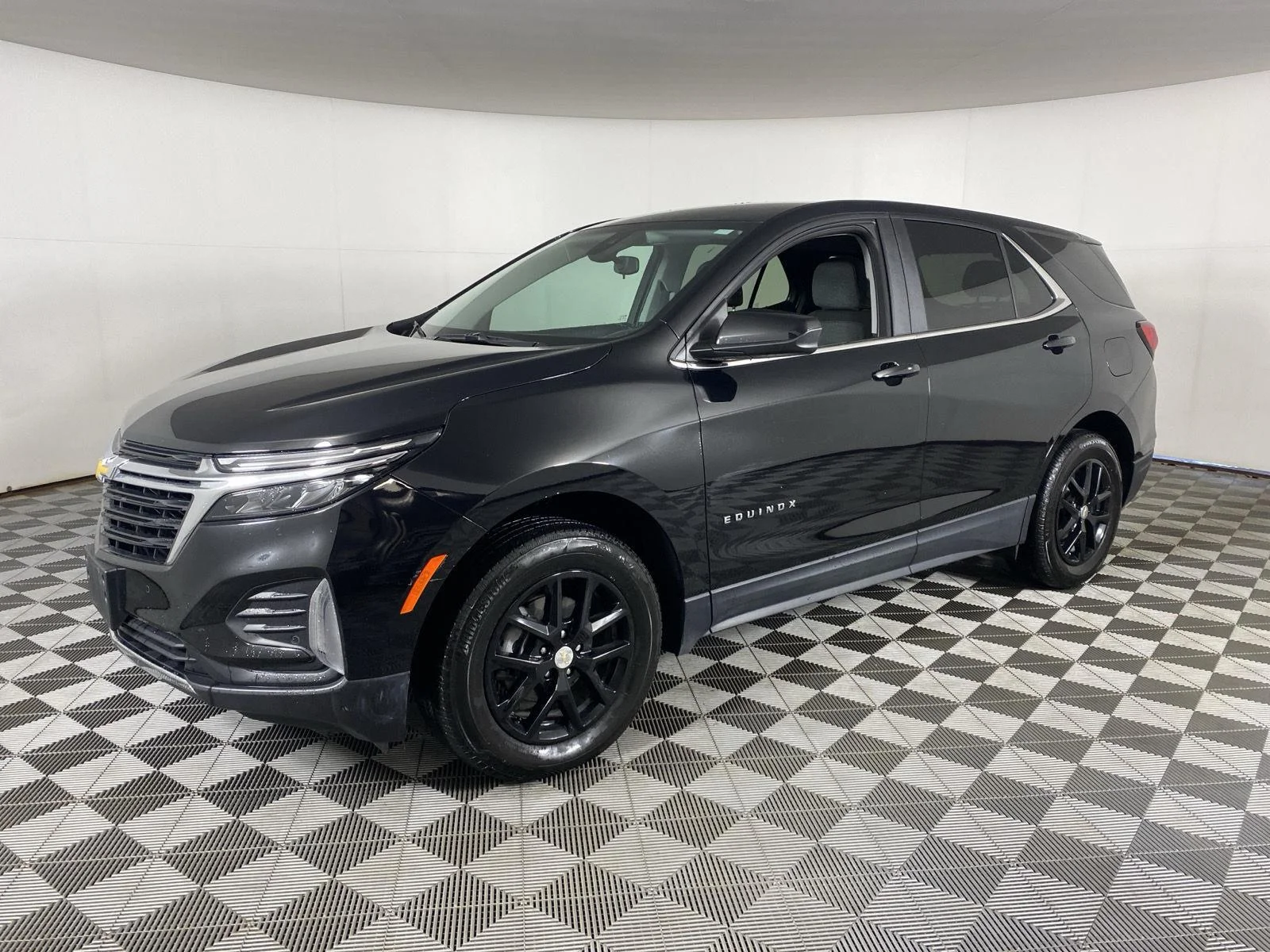 Used 2024 Mosaic Black Metallic Chevrolet LT image 3