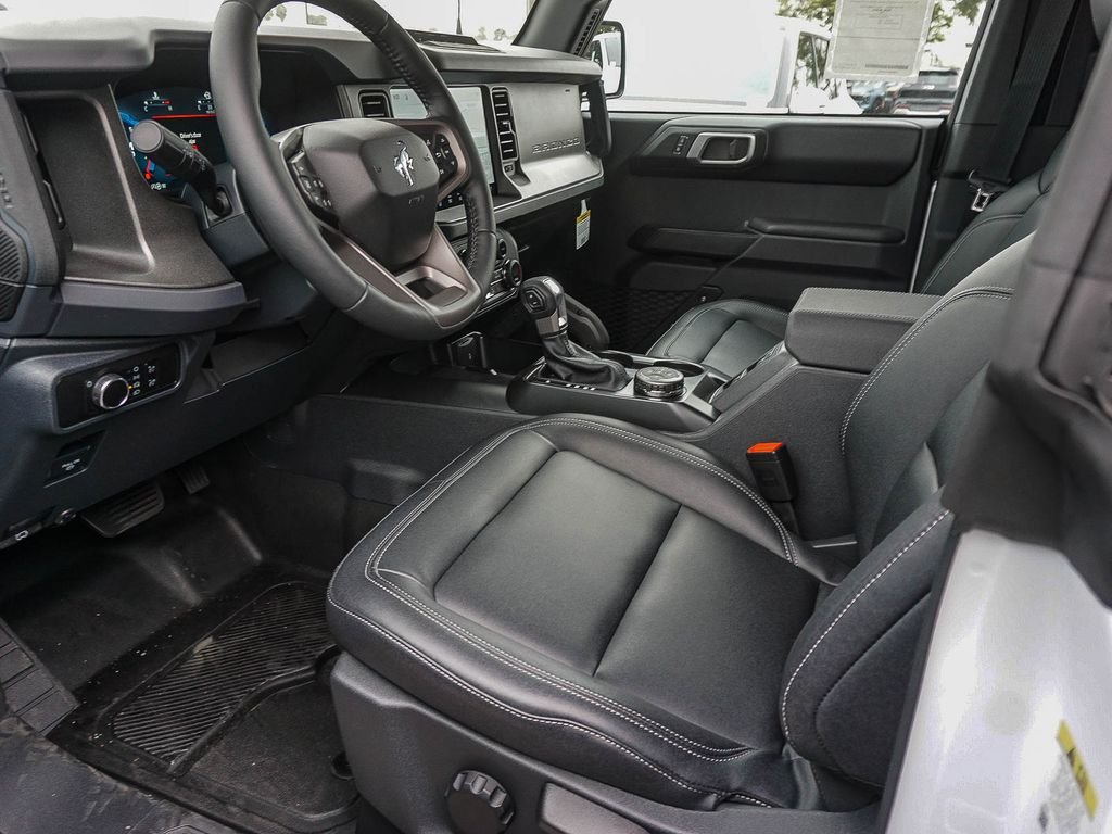 New 2026 Oxford White Ford Badlands image 17