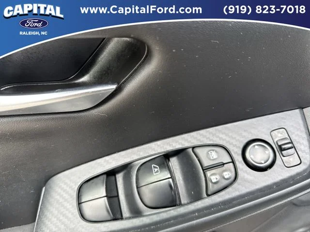 Used 2025 Gray Nissan SV image 21