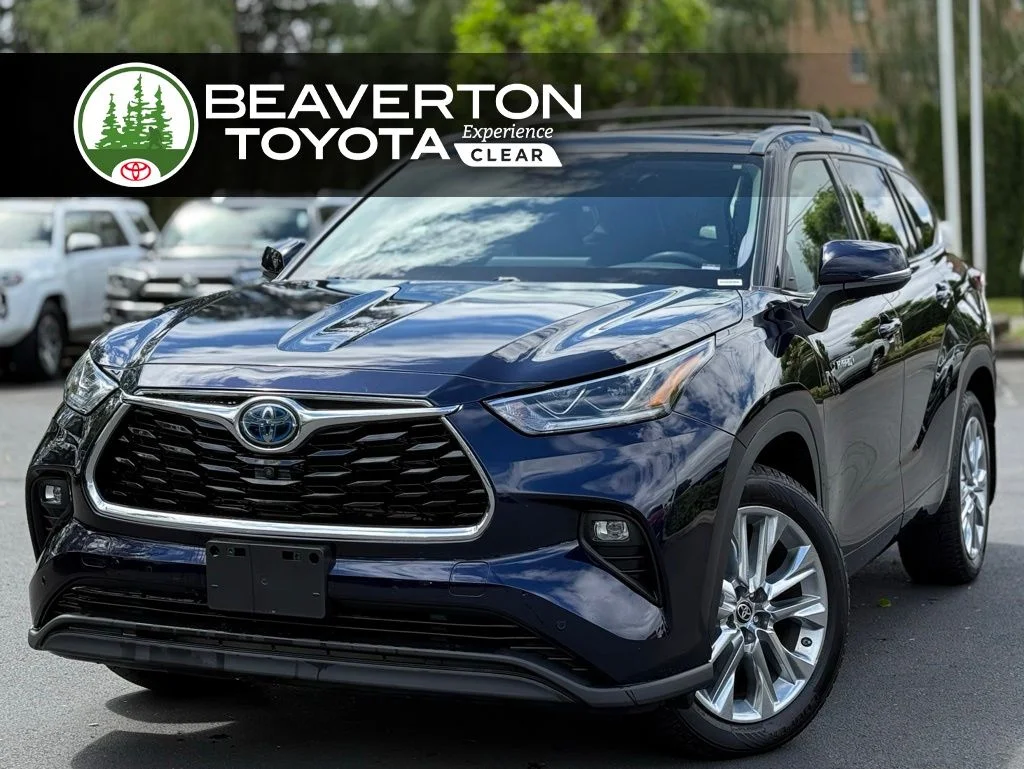 2020 Toyota Highlander Limited Hybrid 4x4's photo