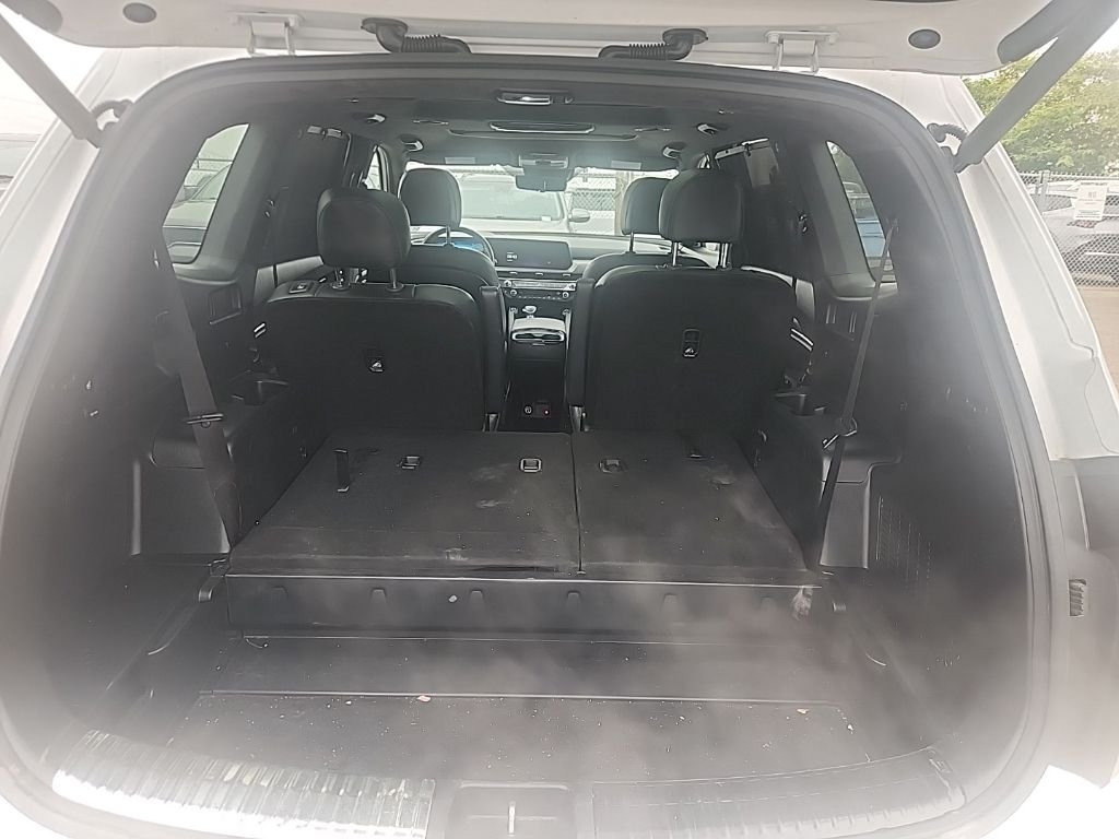 Used 2023 White Kia SX-Prestige X-Line image 18