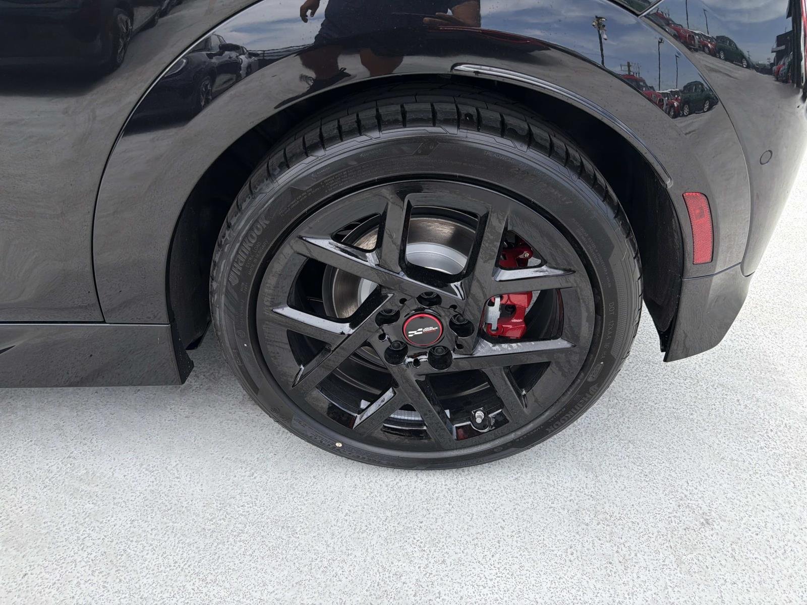 New 2026 0C4R Midnight Black II Metallic MINI Signature Plus image 6