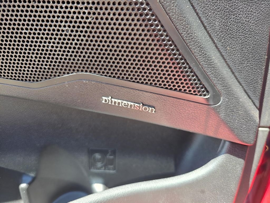 Used 2011 Venetian Red Hyundai SE image 15