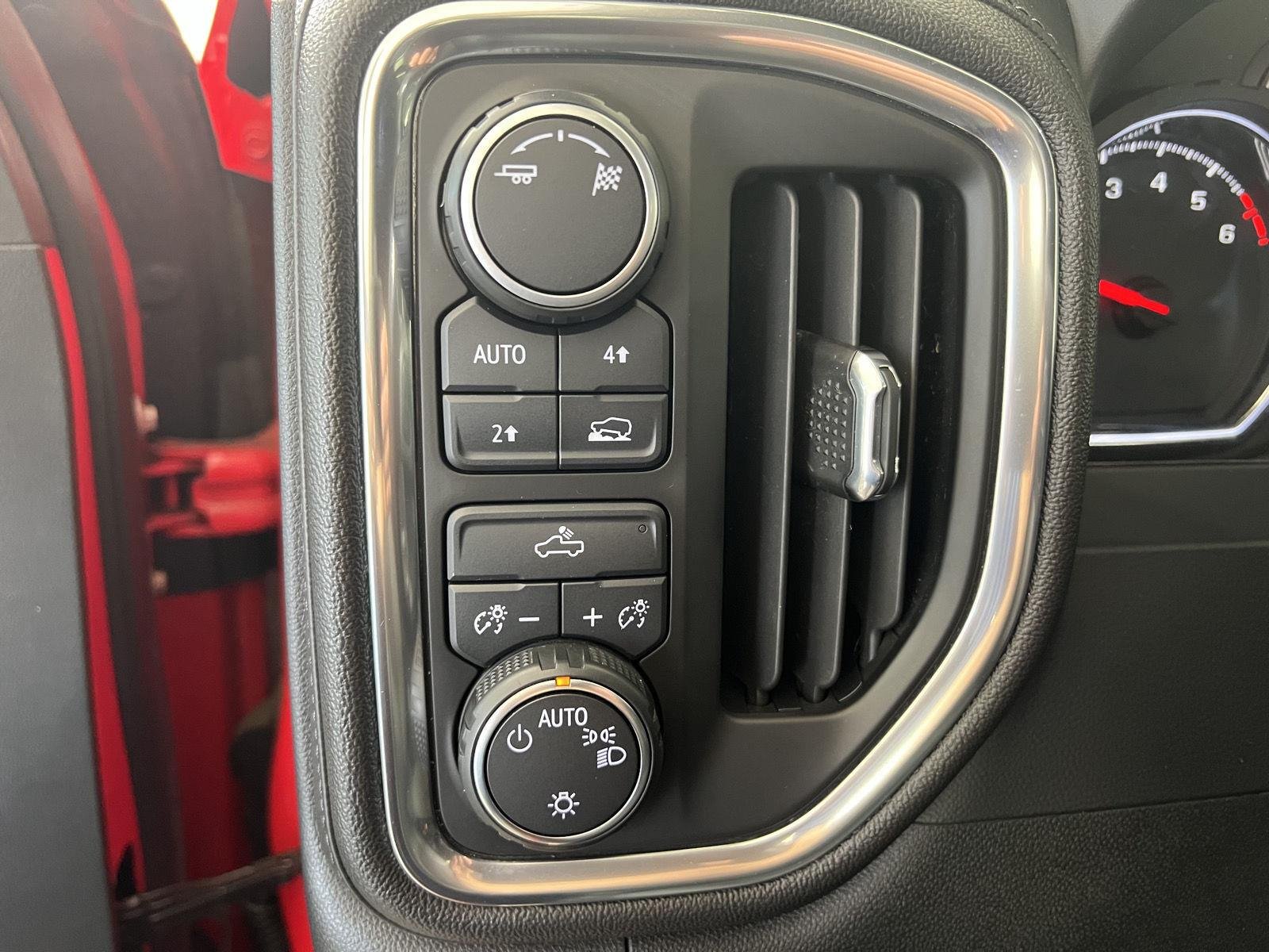 Used 2019 Red Hot Chevrolet LT image 9