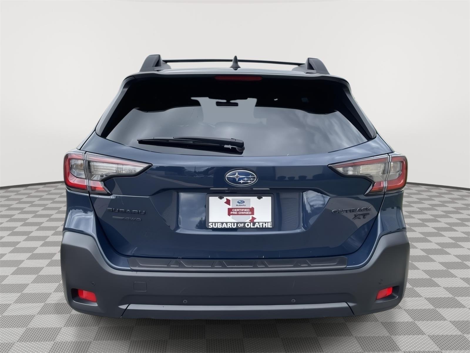 Used 2024 Cosmic Blue Pearl Subaru Onyx Edition XT image 25