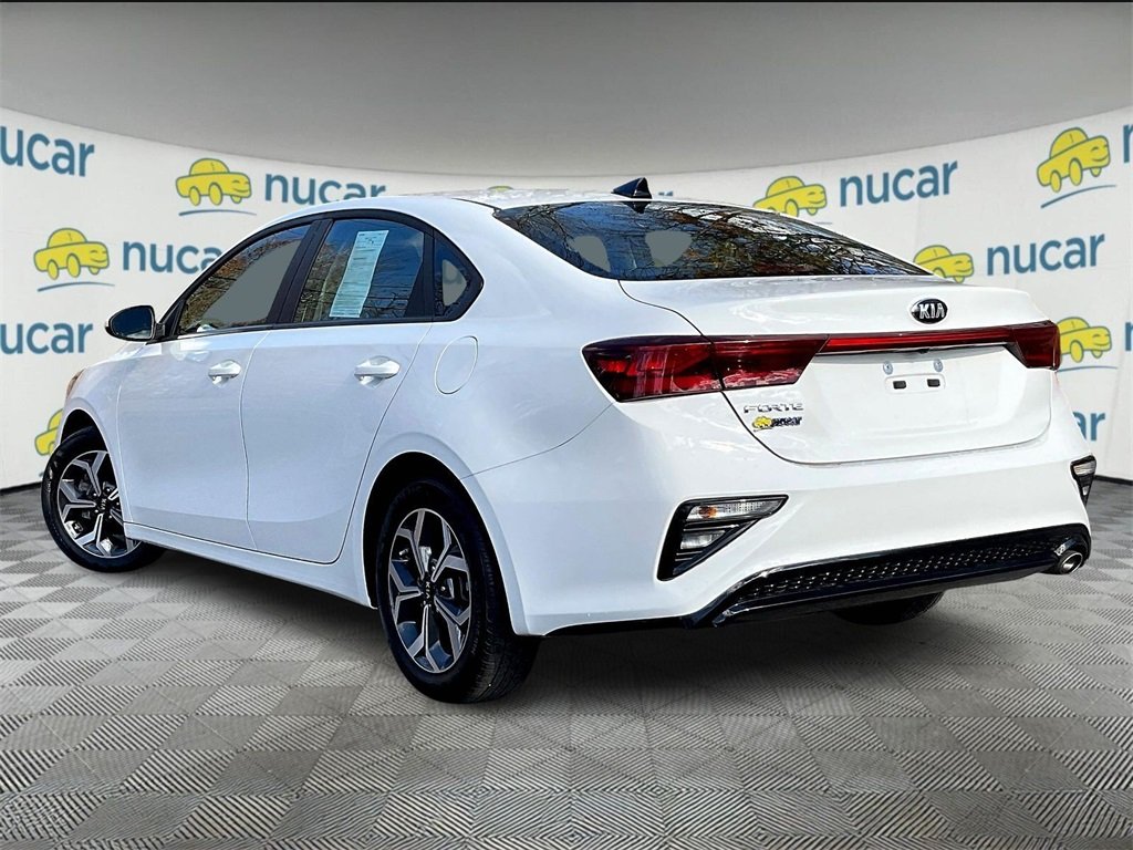 2021 Kia Forte LXS photo 4
