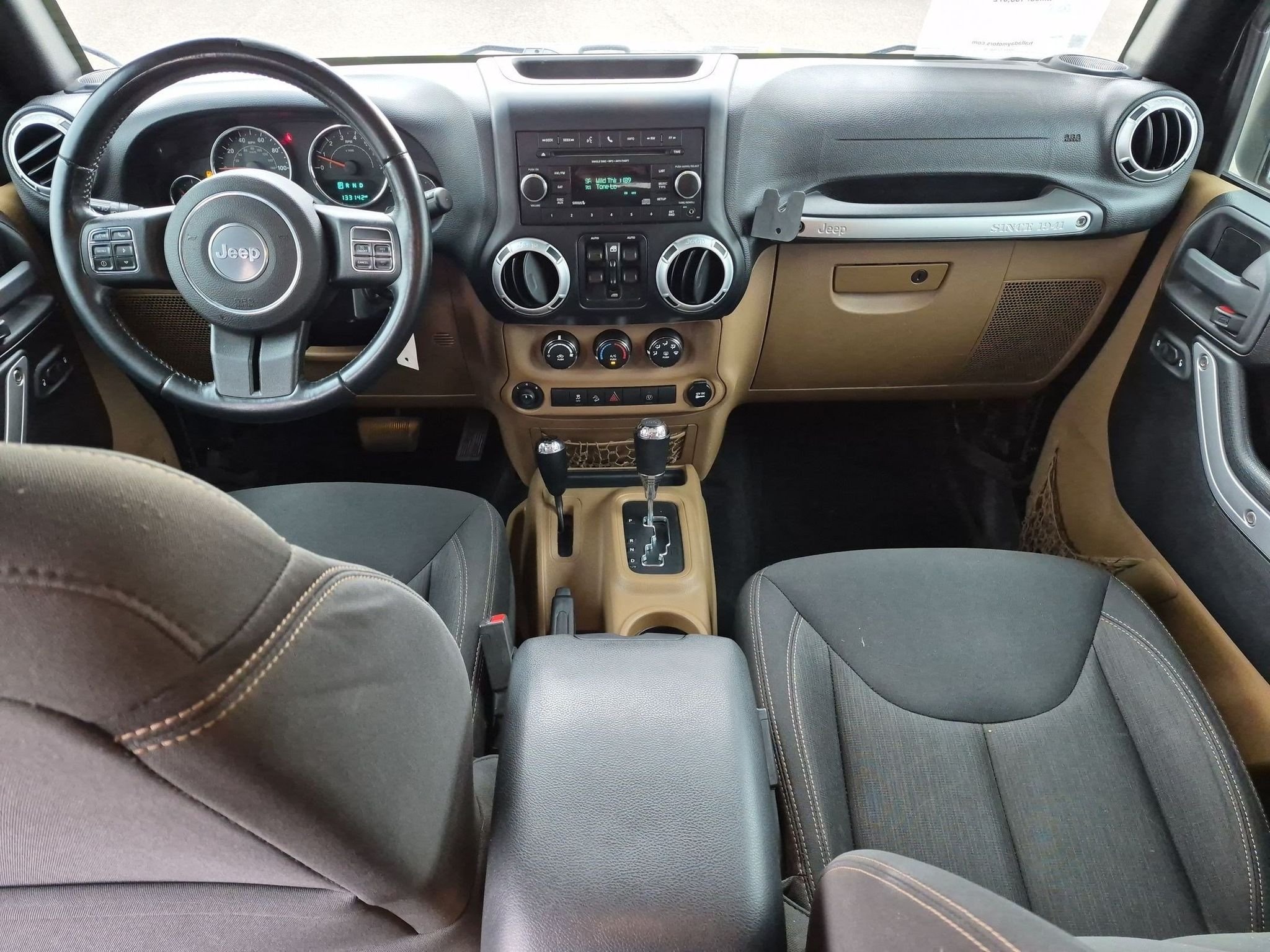 Used 2015 Black Clearcoat Jeep Sahara image 17