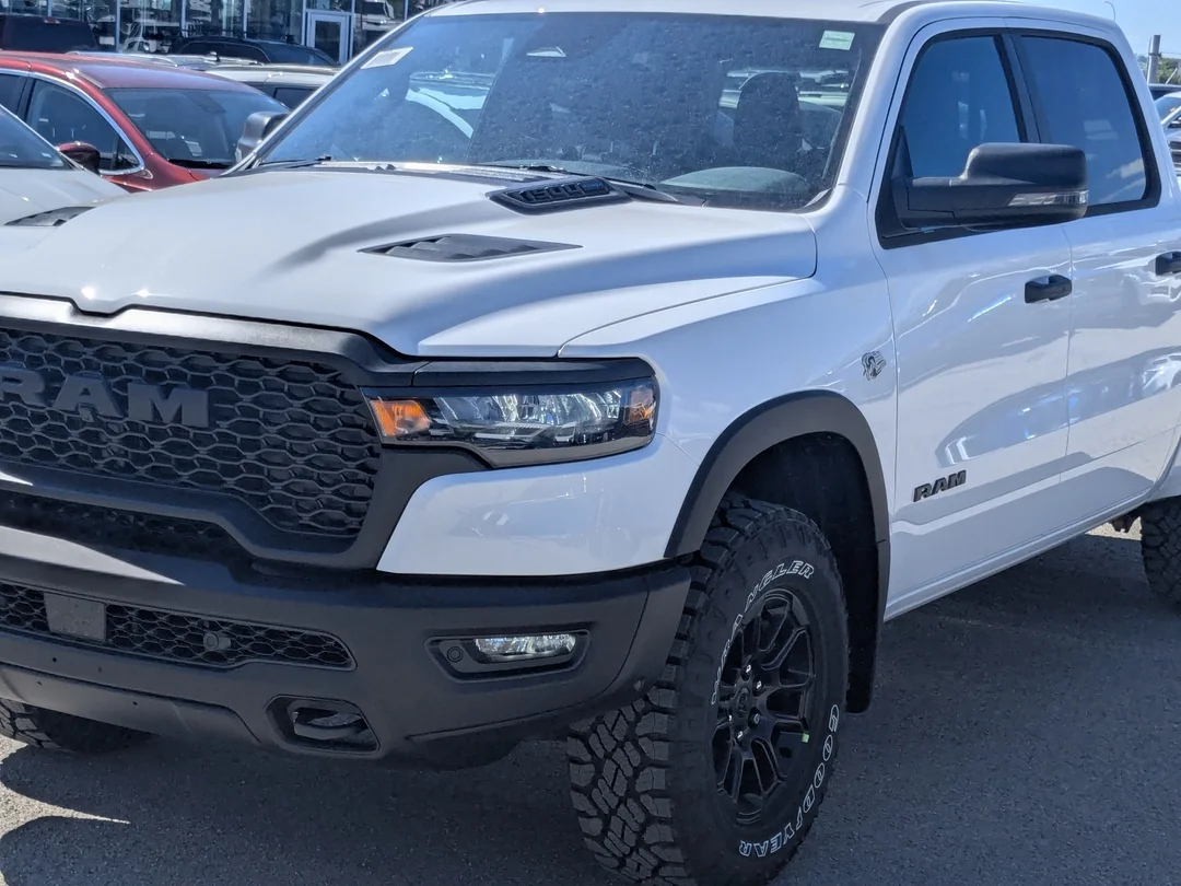 New 2026 White RAM Rebel - - 5.7L HEMI V8 eTorque - Performance Shocks - Skid Plates - Trailer Brake & More! image 9