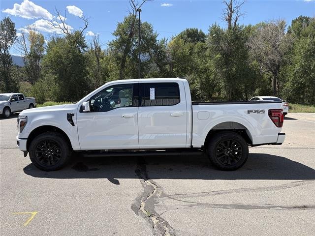 New 2026 Oxford White Ford Lariat® image 23