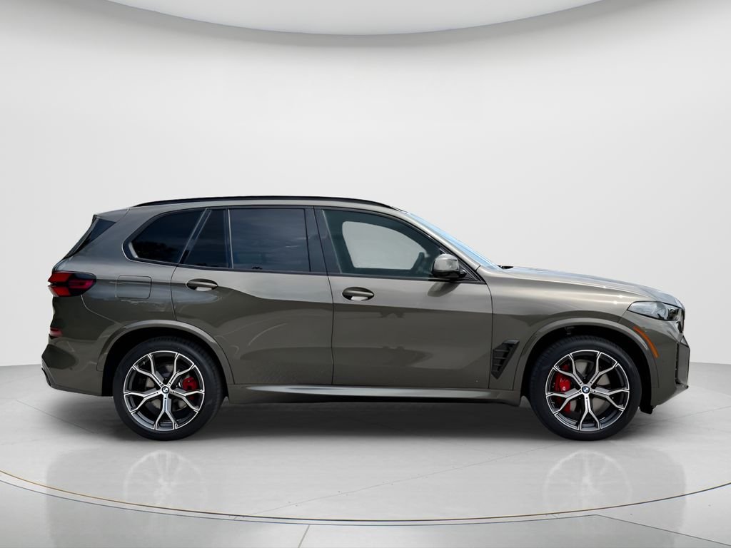 New 2026 Manhattan Green Metallic BMW xDrive40i image 4