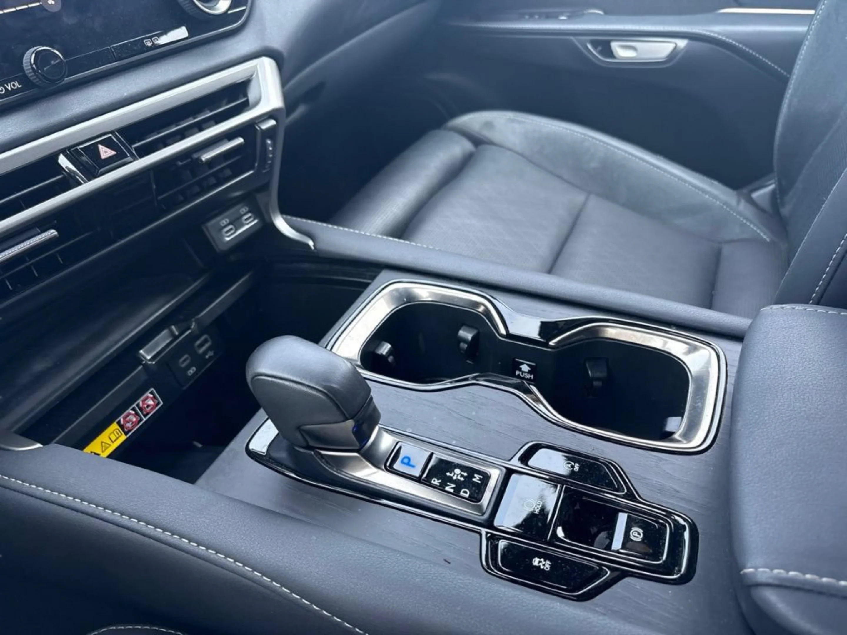 Used 2023 Iridium Lexus 350 Luxury image 15