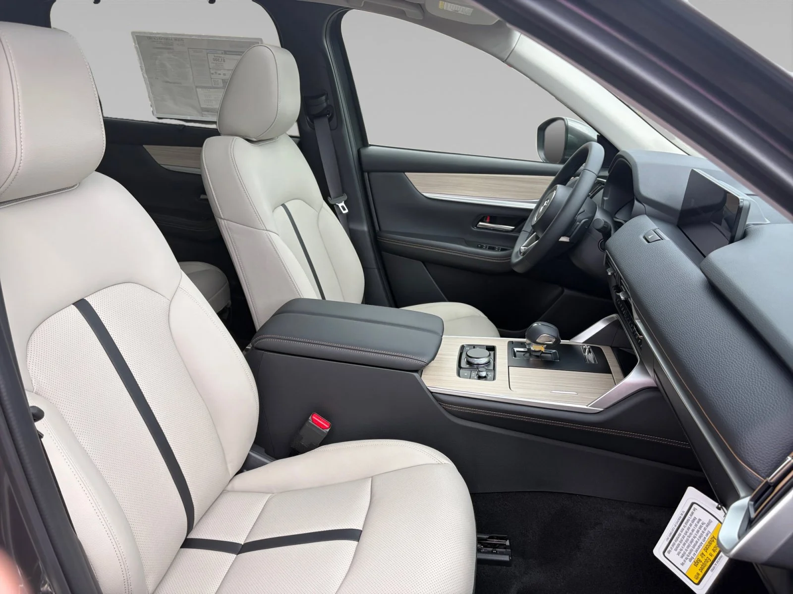 2026 Mazda CX-90 Preferred Package - Photo 17
