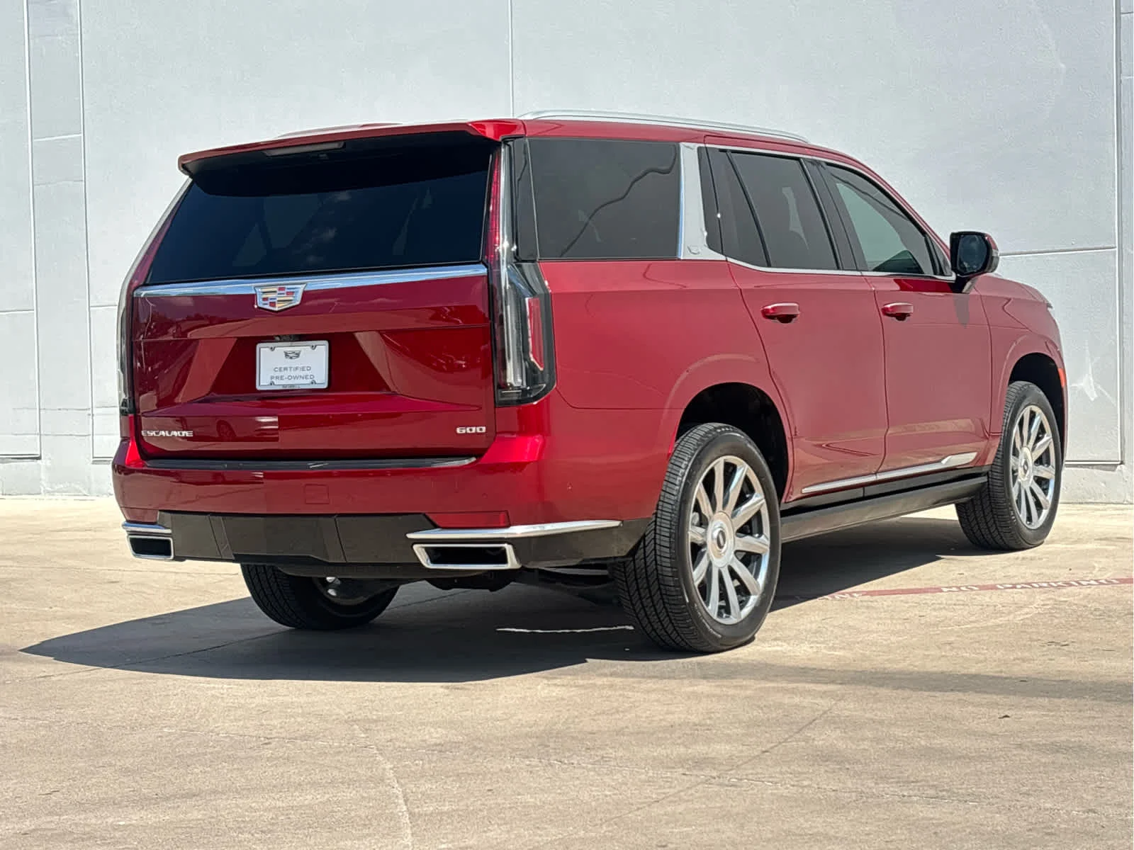 Used 2022 Infrared Tintcoat Cadillac Premium Luxury Platinum image 4