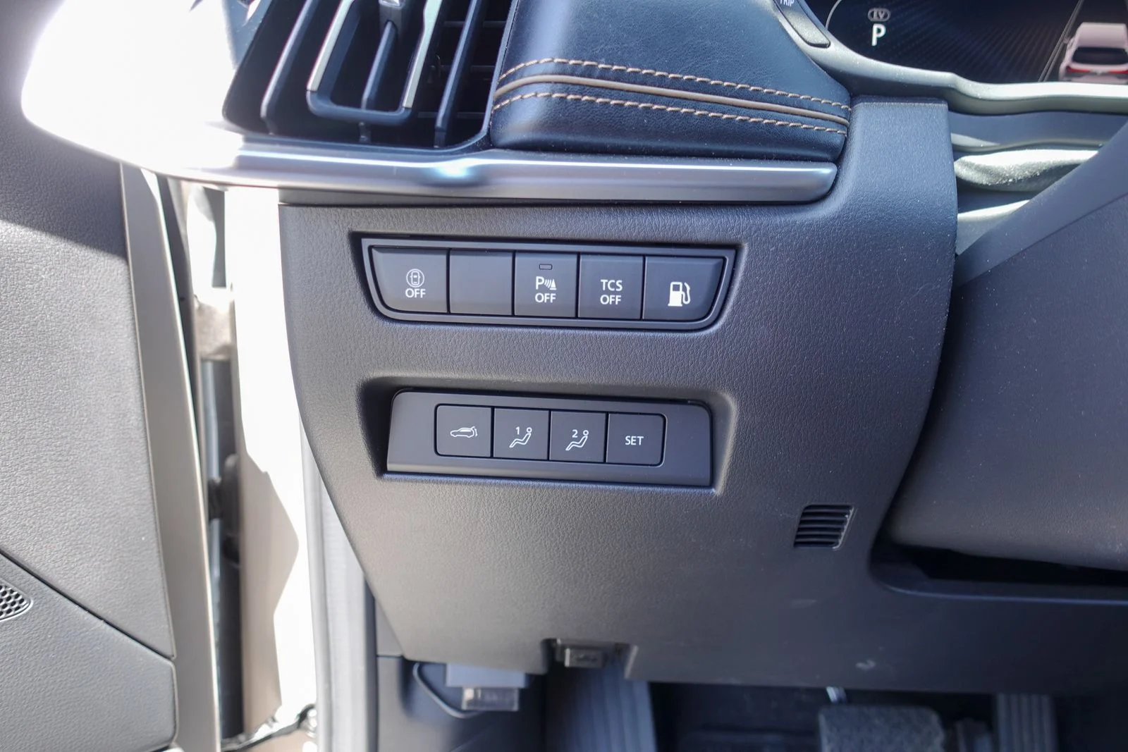 Certified Used 2024 Platinum Quartz Mazda Premium Plus image 19