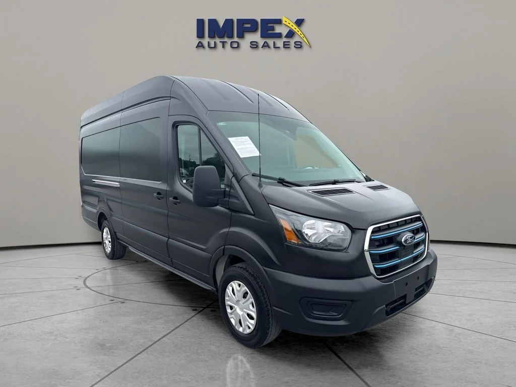 Used 2023 White Ford Base image 7
