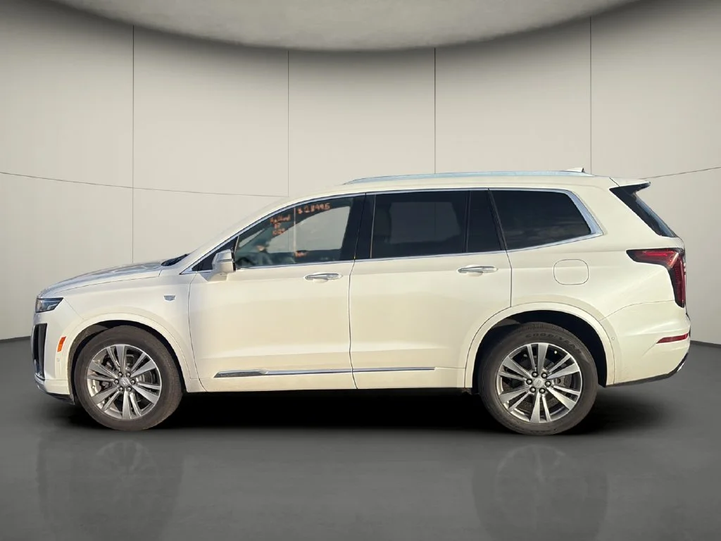 Used 2021 White Cadillac Premium Luxury image 4