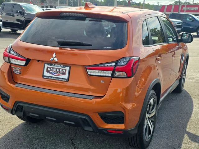 Used 2023 Orange Mitsubishi 2.0 SE image 13